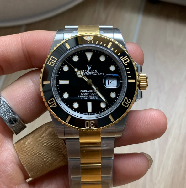 VS Factory Rolex Submariner Date “Two-Tone Black” 18K Yellow Gold 41mm (126613LN) — front product view