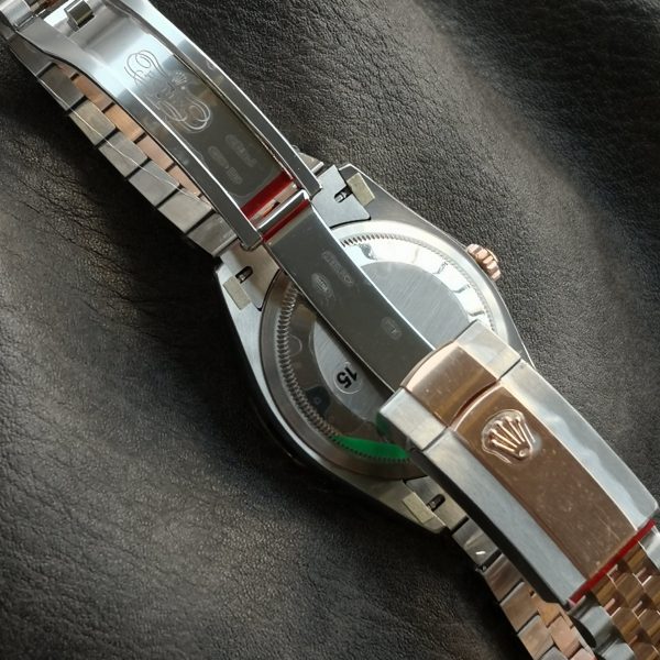 VS Factory Rolex Datejust 36 Two-Tone Everose Gold Slate Grey Fluted Motif Diamond Dial (126231) — detail view 7
