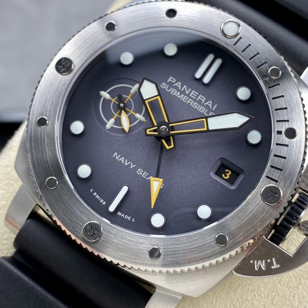VS Factory Panerai Submersible “Navy SEALs” 44mm PAM01323 – Custom Dandong P.900 — detail view 3
