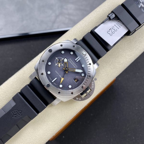VS Factory Panerai Submersible “Navy SEALs” 44mm PAM01323 – Custom Dandong P.900 — detail view 5