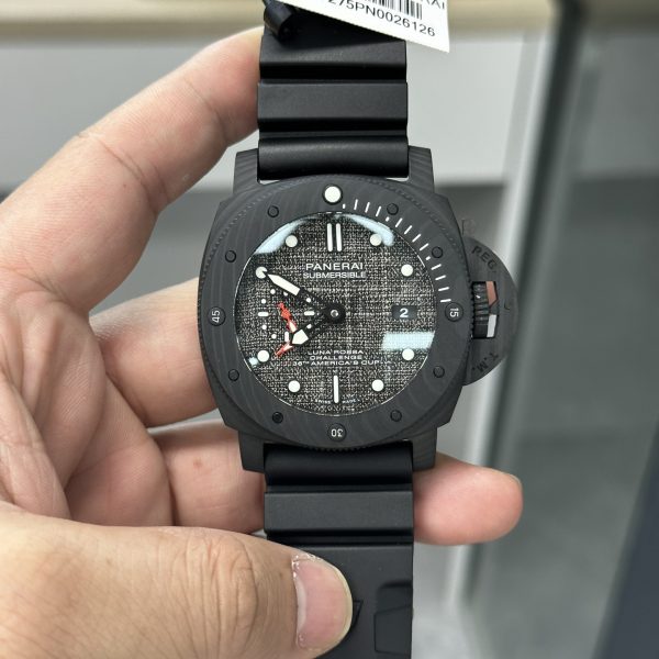 VS Factory Panerai Submersible Luna Rossa Carbotech 47mm PAM01039 – DDP.9010/GMT — detail view 1