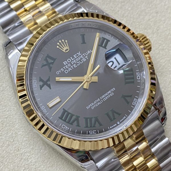 VS Factory Rolex Datejust 41mm Two-Tone Yellow Gold “Wimbledon” Dial Jubilee Bracelet (126333) — detail view 2