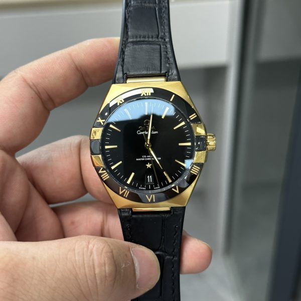 VS Factory Omega Constellation 41mm Yellow Gold Black Ceramic (131.63.41.21.01.001) — detail view 1