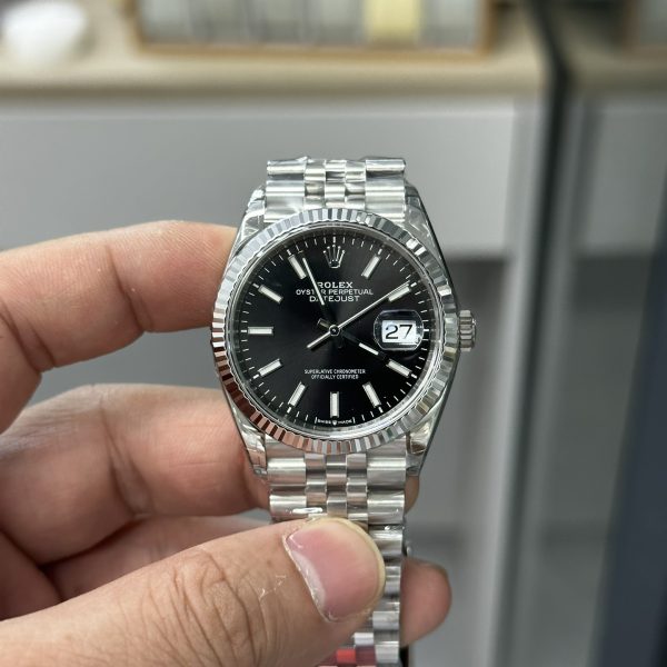 VS Factory Rolex Datejust 36mm Bright Black Dial Fluted Bezel Jubilee Bracelet (126234) — detail view 1