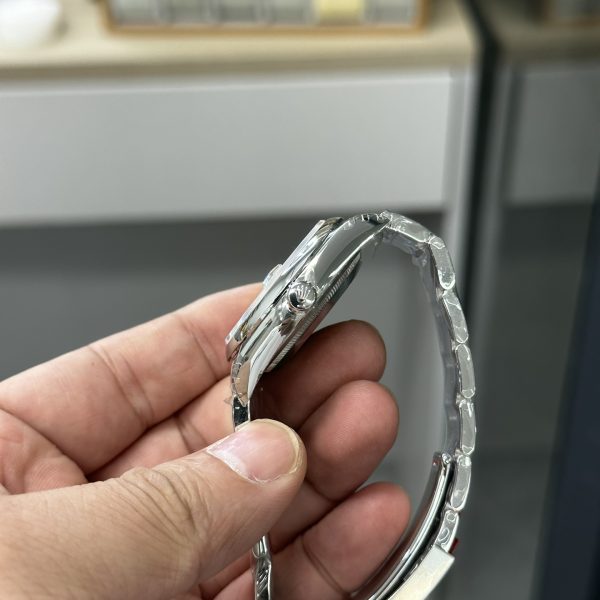 VS Factory Rolex Datejust 36mm “Wimbledon” Dial Smooth Bezel Oyster Bracelet (126200) — detail view 4