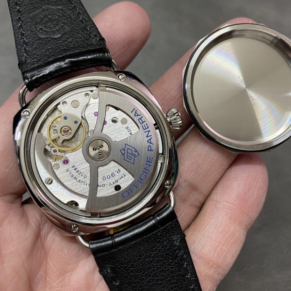 VS Factory Panerai Radiomir Quaranta 40mm Black Dial PAM01294 — detail view 7