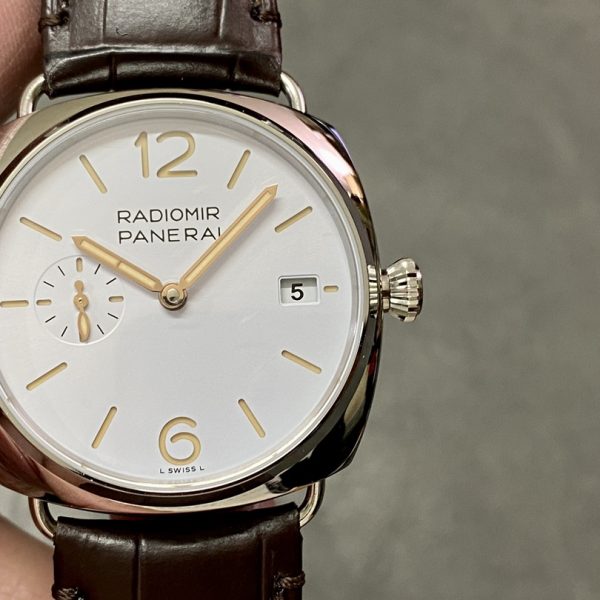 VS Factory Panerai Radiomir Quaranta 40mm White Dial PAM01292 — front product view