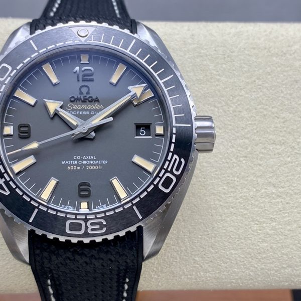 VS Factory Omega Seamaster Planet Ocean 600M 43.5mm Gunmetal Grey Dial Brushed Bezel… — front product view