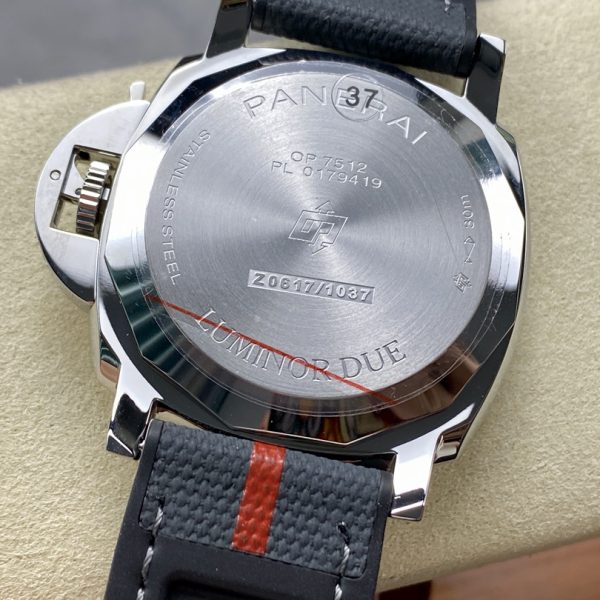 VS Factory Panerai Luminor Due Luna Rossa 42mm White Dial PAM01381 — detail view 7