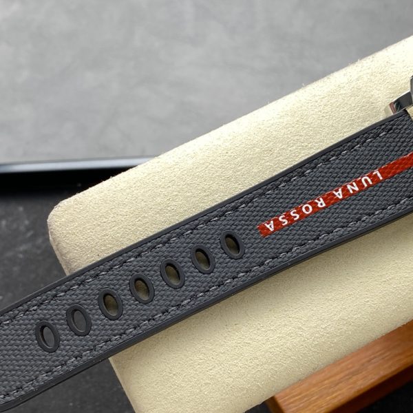VS Factory Panerai Luminor Due Luna Rossa 42mm White Dial PAM01381 — detail view 8
