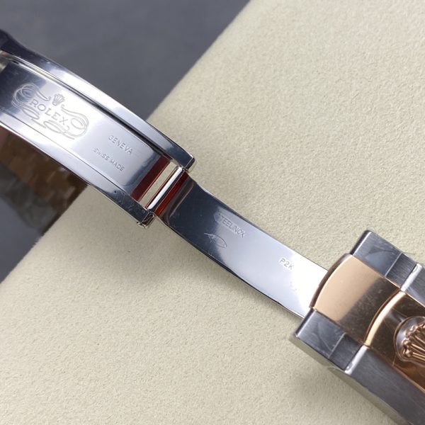 VS Factory Rolex Datejust 36mm Two-Tone Rose Gold Sunburst Slate Dial Jubilee Bracelet (126231) — detail view 9