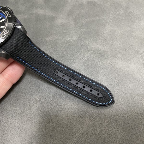 VS Factory Omega Seamaster Planet Ocean 600M GMT “Deep Black” Blue Ceramic (215.92.46.22.01.002) — detail view 4