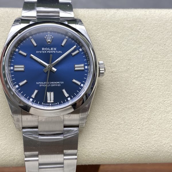 VS Factory Rolex Oyster Perpetual 36mm Bright Blue Sunburst Dial Smooth Bezel Oyster Bracelet (126000) — detail view 1