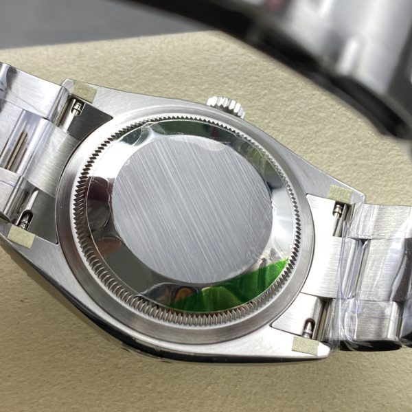 VS Factory Rolex Oyster Perpetual 36mm Bright Blue Sunburst Dial Smooth Bezel Oyster Bracelet (126000) — detail view 9