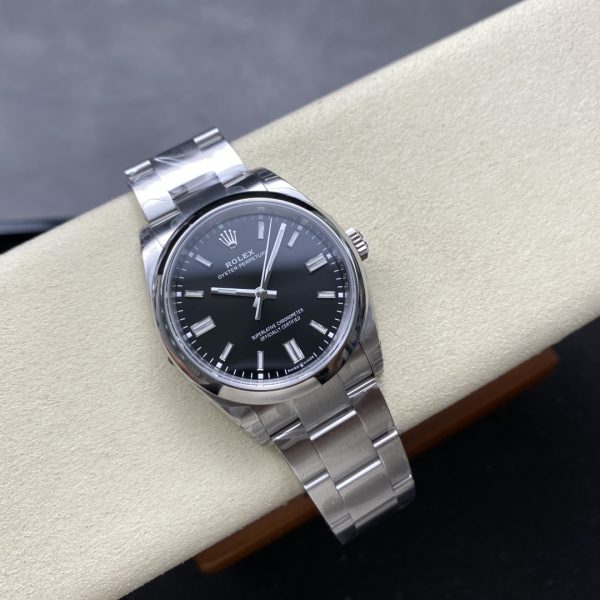 VS Factory Rolex Oyster Perpetual 36mm Bright Black Dial Smooth Bezel Oyster Bracelet (126000) — detail view 4