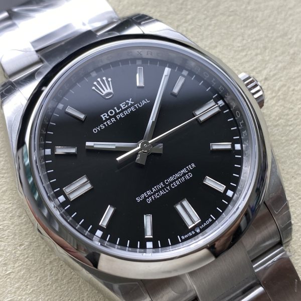 VS Factory Rolex Oyster Perpetual 36mm Bright Black Dial Smooth Bezel Oyster Bracelet (126000) — detail view 3