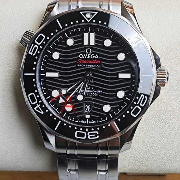 VS Factory Omega Seamaster Diver 300M 42mm Black Wave Dial Black Ceramic Bezel Stainless Steel Bracelet… — detail view 1