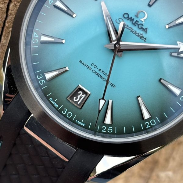 VS Factory Omega Seamaster Aqua Terra 150M 41mm Gradient Turquoise Dial Ceramic Bezel… — detail view 7