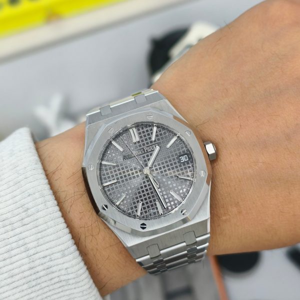 VS Factory Audemars Piguet Royal Oak 41mm Grey Dial (15510ST) — detail view 5