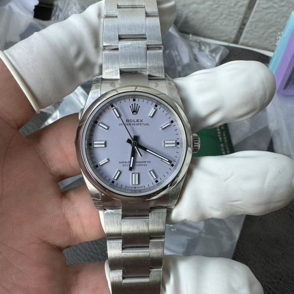 VS Factory Rolex Oyster Perpetual 36mm Lavender / Lilac Dial Smooth Bezel Oyster Bracelet (126000) — detail view 3