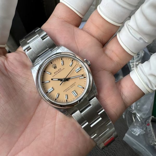 VS Factory Rolex Oyster Perpetual 36mm Candy Pink Lacquer Dial Smooth Bezel Oyster Bracelet (126000) — detail view 5