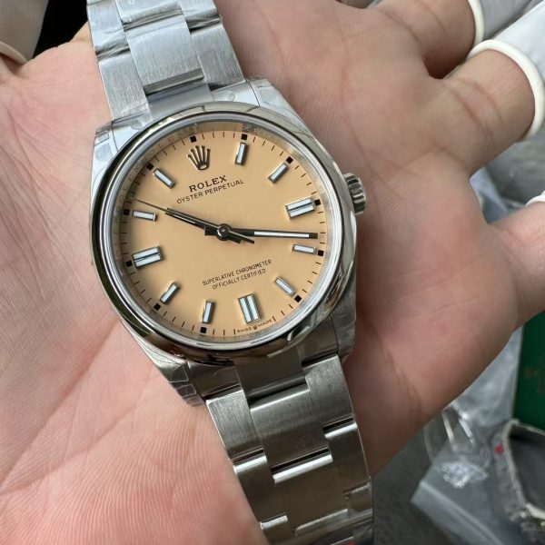 VS Factory Rolex Oyster Perpetual 36mm Candy Pink Lacquer Dial Smooth Bezel Oyster Bracelet (126000) — detail view 2