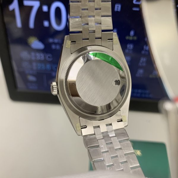 VS Factory Rolex Datejust 36mm Blue Fluted Motif Dial Jubilee Bracelet (126234) — detail view 6
