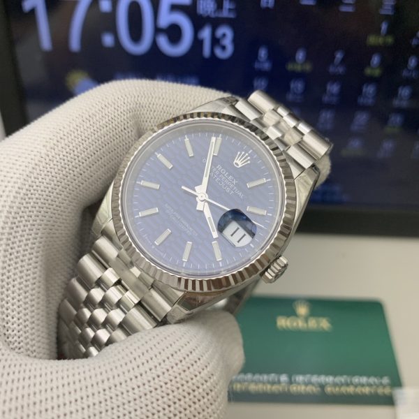 VS Factory Rolex Datejust 36mm Blue Fluted Motif Dial Jubilee Bracelet (126234) — detail view 3