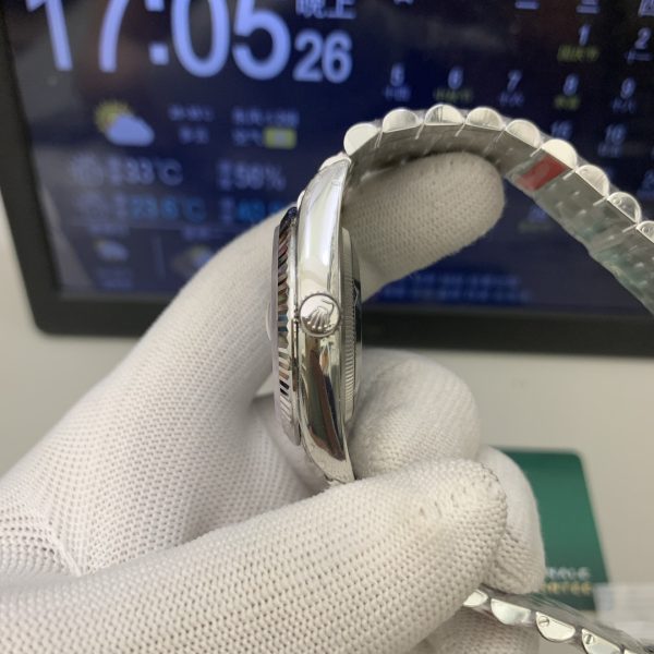 VS Factory Rolex Datejust 36mm Blue Fluted Motif Dial Jubilee Bracelet (126234) — detail view 4