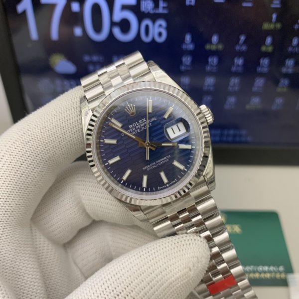 VS Factory Rolex Datejust 36mm Blue Fluted Motif Dial Jubilee Bracelet (126234) — detail view 2