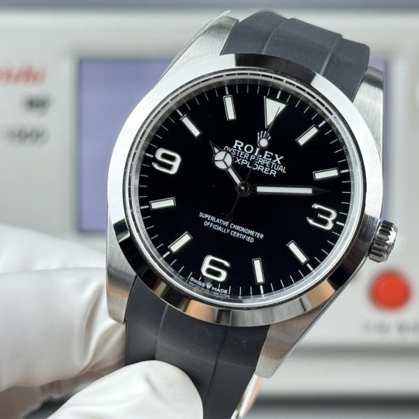VS Factory Rolex Explorer 40mm Black “3-6-9” Dial Smooth Bezel Oysterflex Strap (224270 Custom) — detail view 2