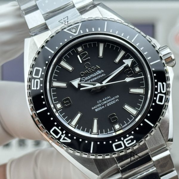 VS Factory Omega Seamaster Planet Ocean 600M 42mm Black Dial Black Ceramic Bezel (217.30.42.21.01.001) –… — detail view 3