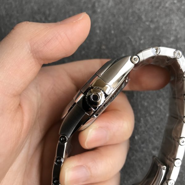 VS Factory Omega Constellation Co-Axial 38mm Silver Textured Dial (123.10.38.21.02.001) — detail view 8