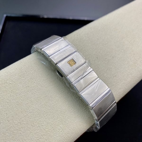 VS Factory Omega Constellation 38mm Steel Silver Dial (123.10.38.21.02.001) — detail view 7