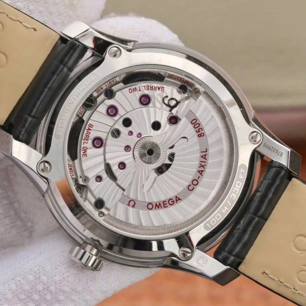 VS Factory Omega De Ville Hour Vision White Dial (431.33.41.21.02.001) — detail view 8