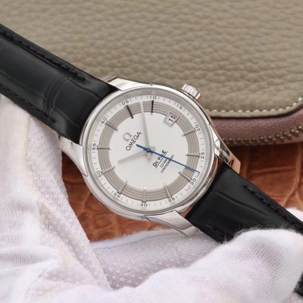 VS Factory Omega De Ville Hour Vision White Dial (431.33.41.21.02.001) — detail view 3