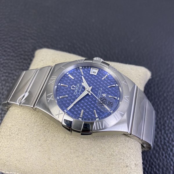 VS Factory Omega Constellation Co-Axial 38mm Blue Textured Dial (123.10.38.21.03.001) — detail view 5
