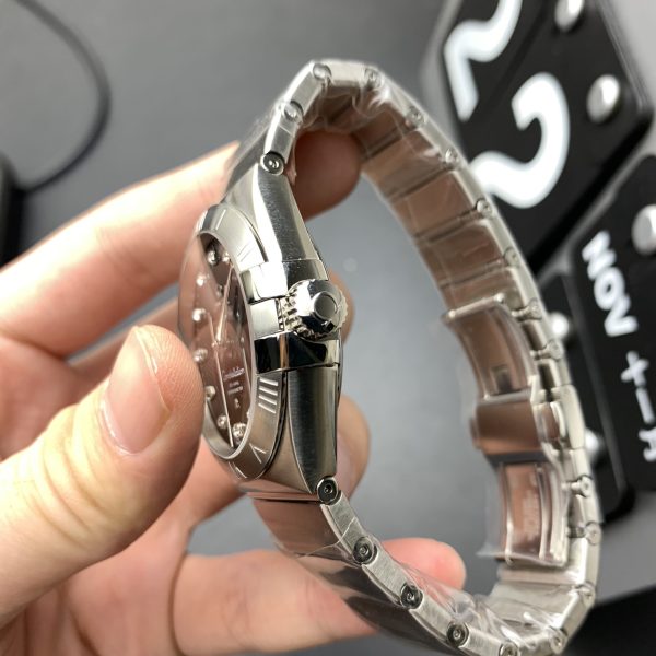 VS Factory Omega Constellation Co-Axial 38mm Black Diamond Dial (123.10.38.21.51.001) — detail view 5