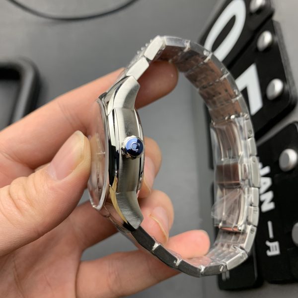 VS Factory Omega De Ville Prestige 39.5mm Blue Dial (424.10.40.20.03.001) — detail view 4