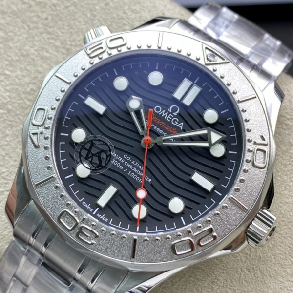 VS Factory Omega Seamaster Diver 300M “Nekton Edition” 42mm Black Wave Dial Titanium Bezel Stainless… — detail view 3