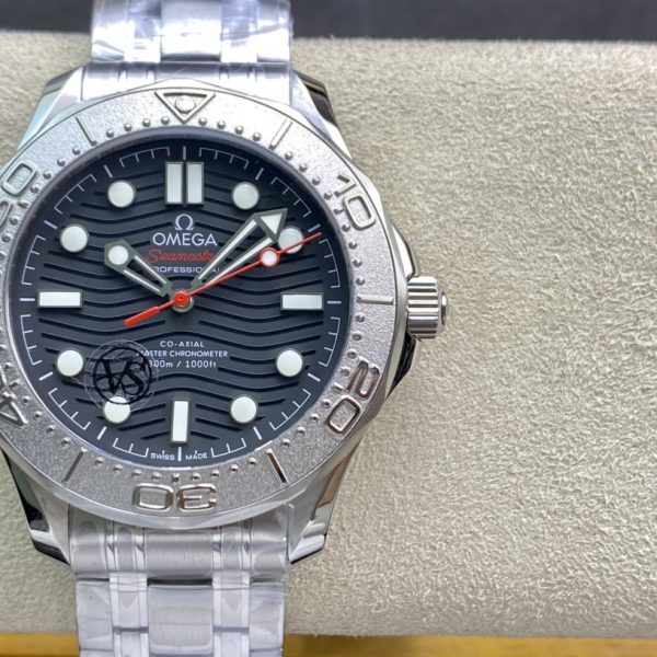 VS Factory Omega Seamaster Diver 300M “Nekton Edition” 42mm Black Wave Dial Titanium Bezel Stainless… — detail view 1