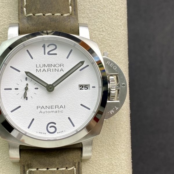 VS Factory Panerai Luminor Marina 42mm White Dial Luminous Arabic Numerals Green Leather Strap Smooth… — front product view