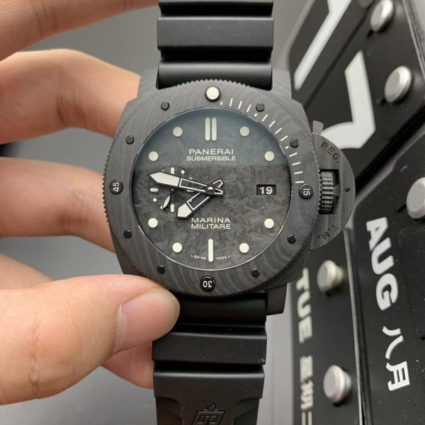 VS Factory Panerai Submersible Marina Militare Carbotech 47mm PAM00979 — front product view