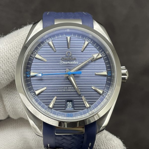 VS Factory Omega Seamaster Aqua Terra 150M 41mm Blue Dial Blue Rubber (220.12.41.21.03.002) — detail view 2
