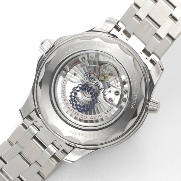 VS Factory Omega Seamaster Diver 300M 42mm White Dial Blue Bezel (210.30.42.20.04.002) — detail view 7