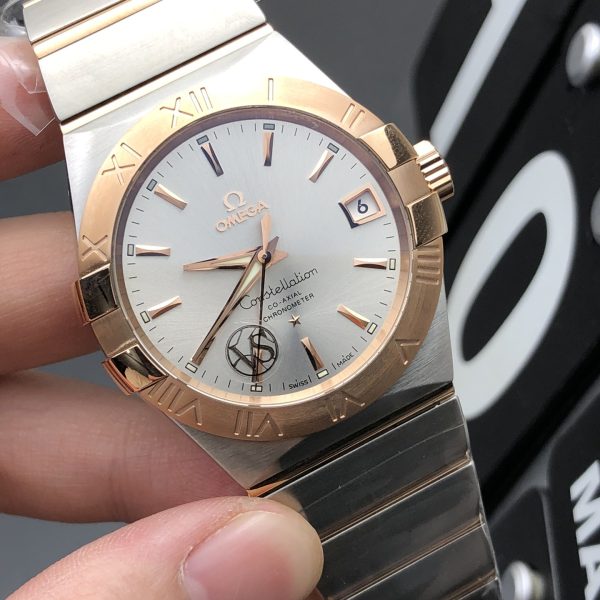 VS Factory Omega Constellation Co-Axial 38mm Two-Tone Silver Dial (123.20.38.21.02.001) — detail view 2