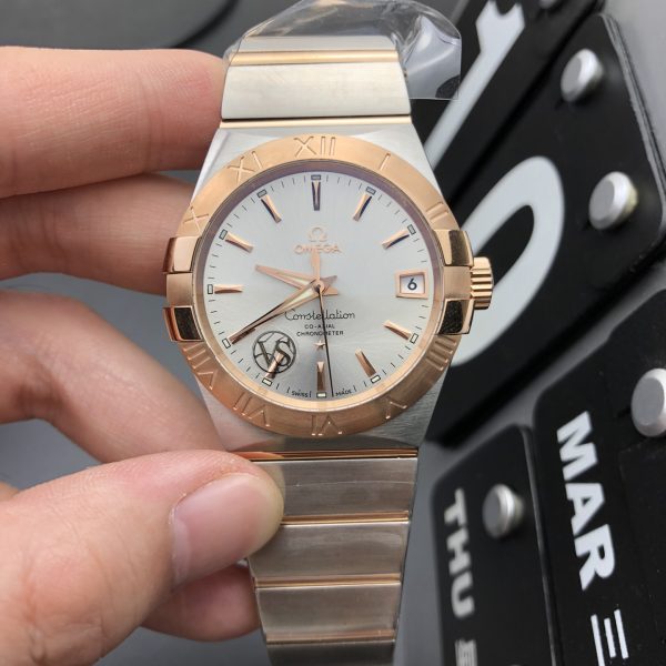 VS Factory Omega Constellation Co-Axial 38mm Two-Tone Silver Dial (123.20.38.21.02.001) — detail view 1