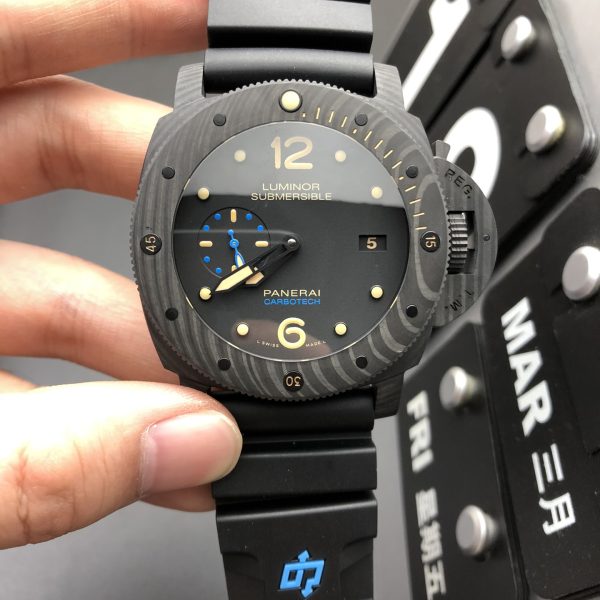 VS Factory Panerai Submersible 1950 Carbotech 47mm PAM00616 — detail view 1