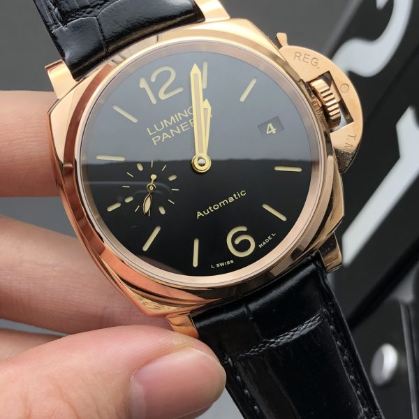 VS Factory Panerai Luminor Due Goldtech™ 42mm PAM01041 — detail view 2