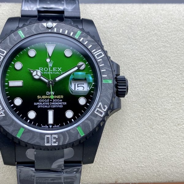 VS Factory Rolex Submariner Date “DiW Emerald” Custom Green Gradient Dial — front product view